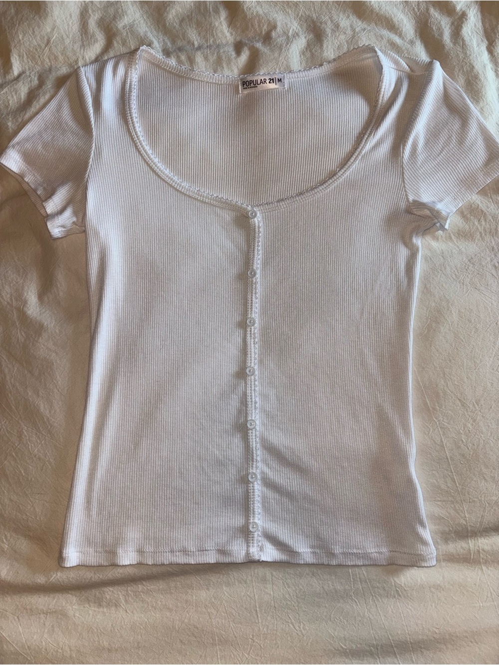 White Ribbed Button-Front Scoop Neck Top - Picture 2 of 8